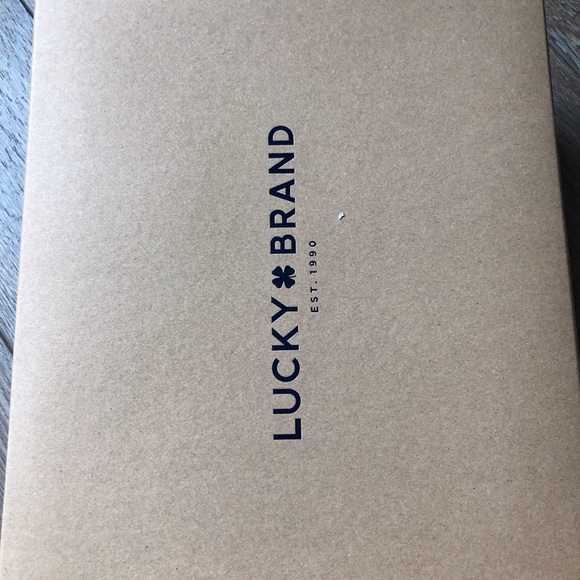 Lucky Brand - LK-Itolva 7.5M - Picture 3 of 4